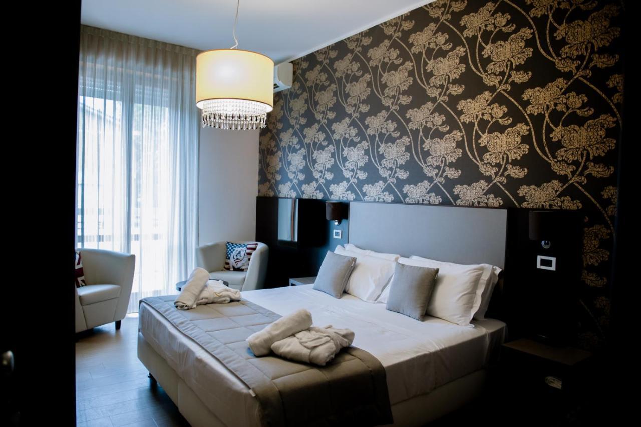 Hotel Lalla Beauty&Relax Cesenatico Esterno foto