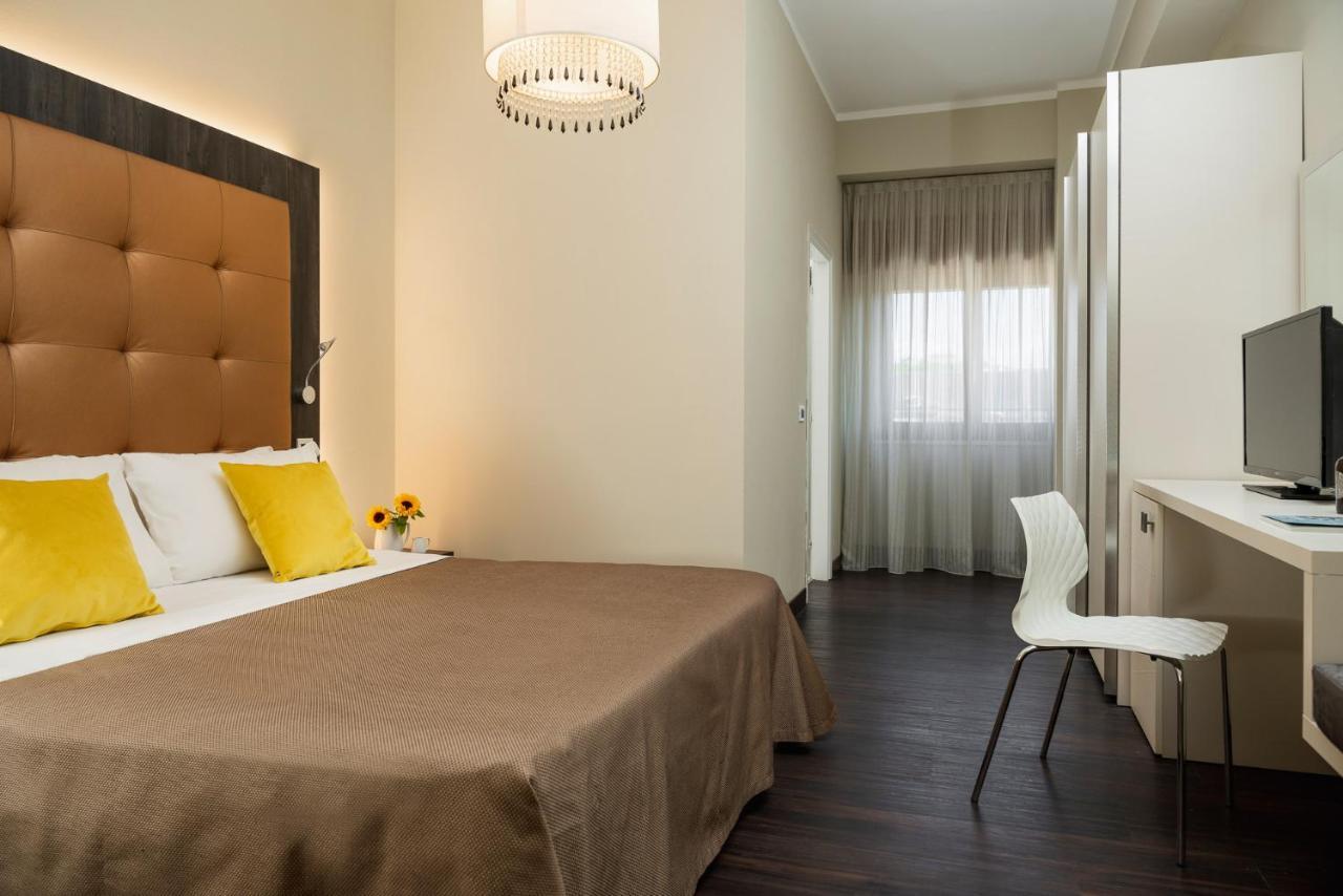 Hotel Lalla Beauty&Relax Cesenatico Esterno foto