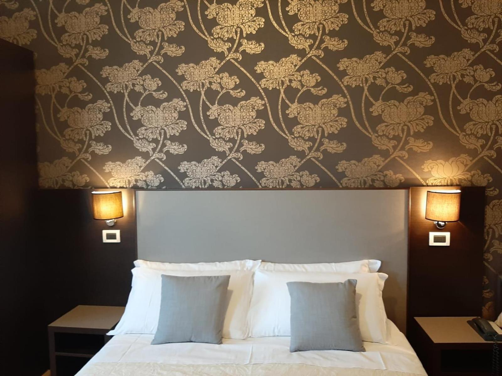 Hotel Lalla Beauty&Relax Cesenatico Esterno foto