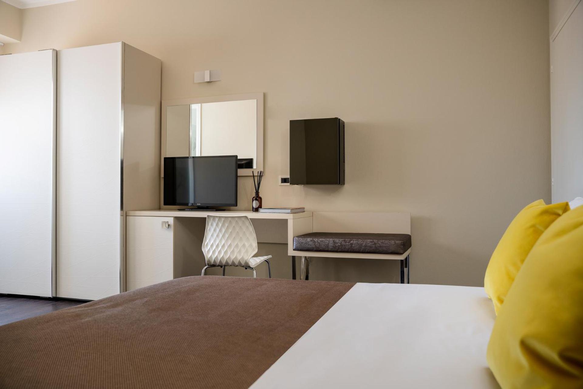 Hotel Lalla Beauty&Relax Cesenatico Esterno foto