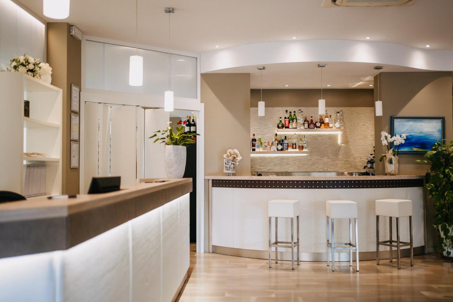 Hotel Lalla Beauty&Relax Cesenatico Esterno foto