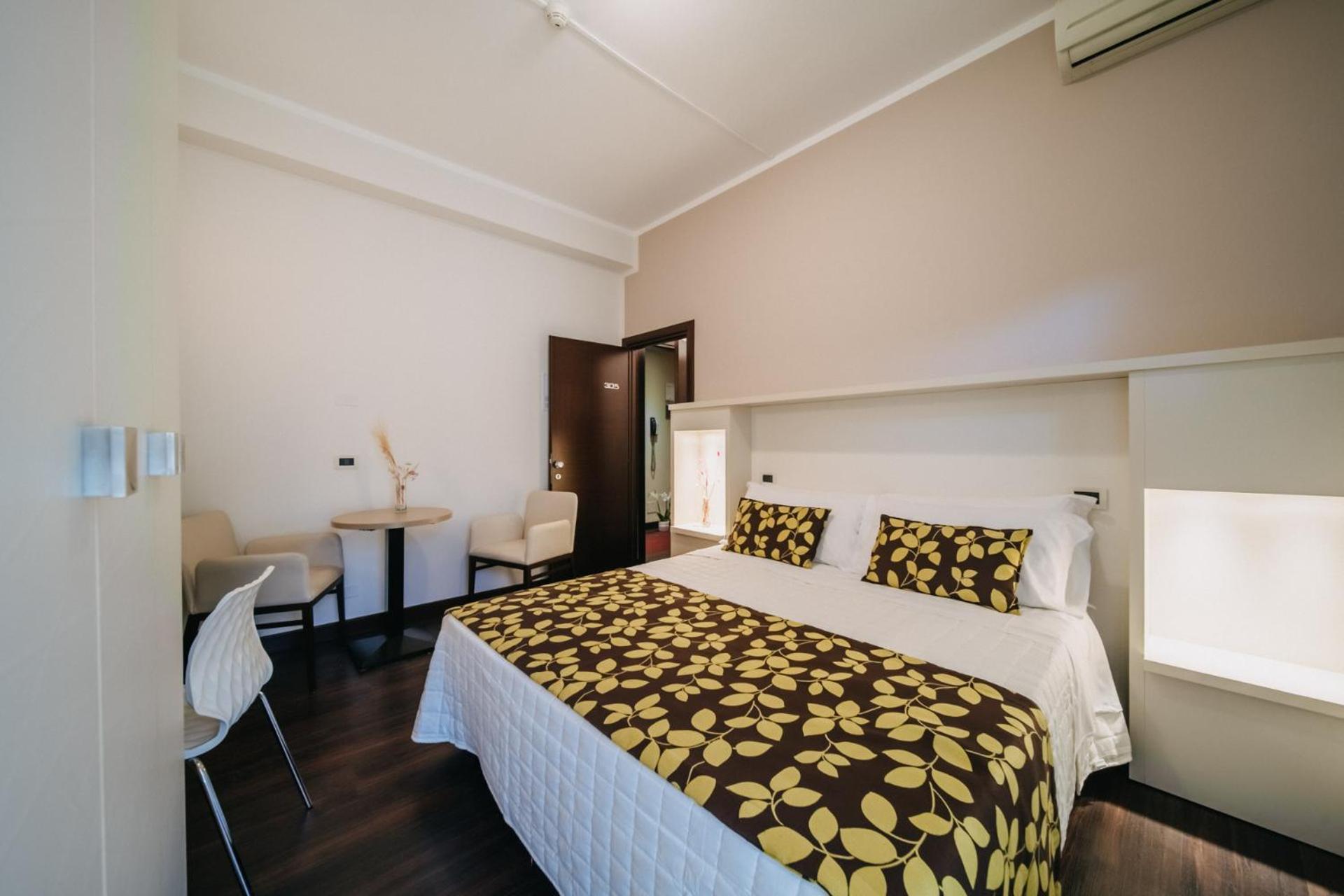 Hotel Lalla Beauty&Relax Cesenatico Esterno foto