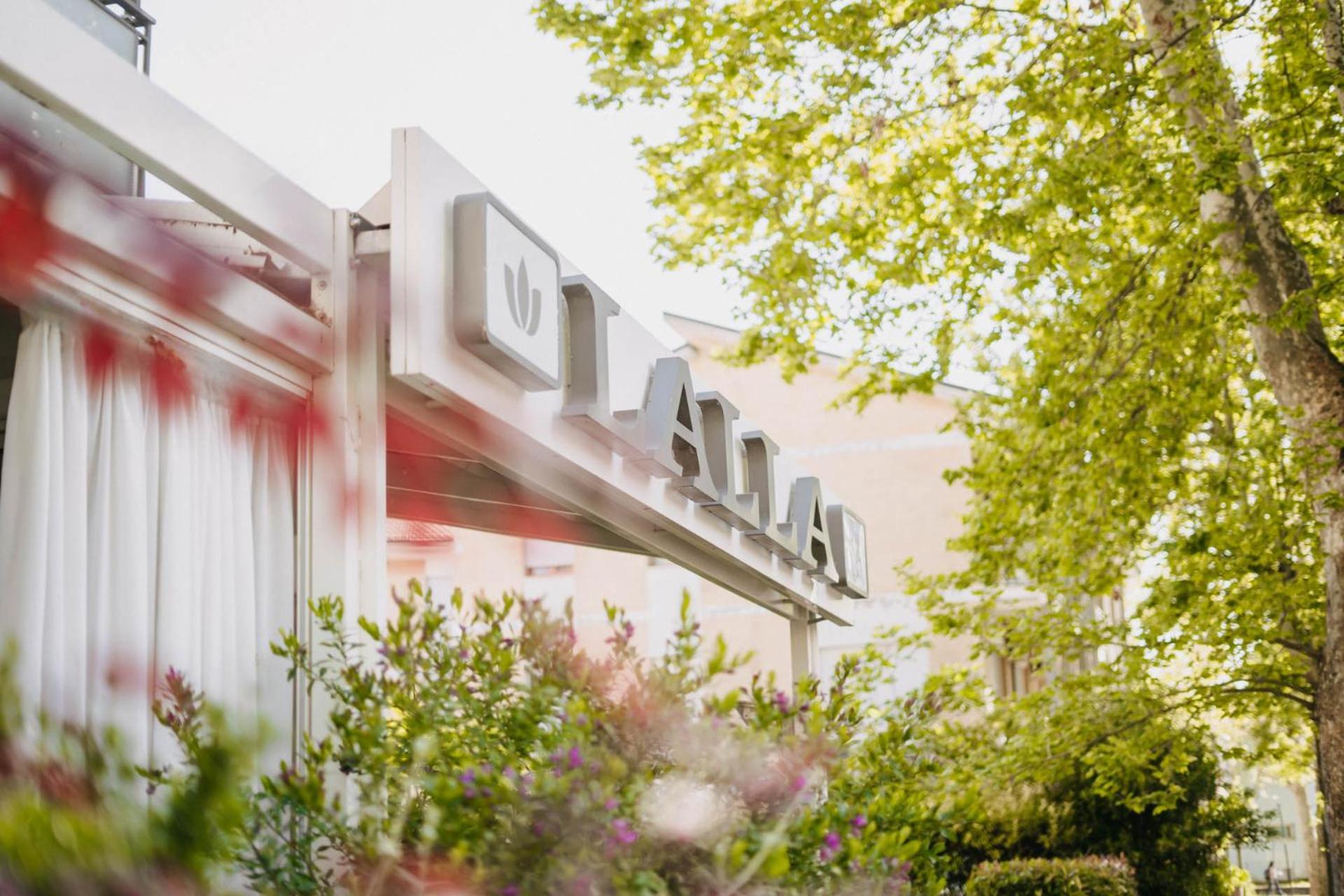 Hotel Lalla Beauty&Relax Cesenatico Esterno foto