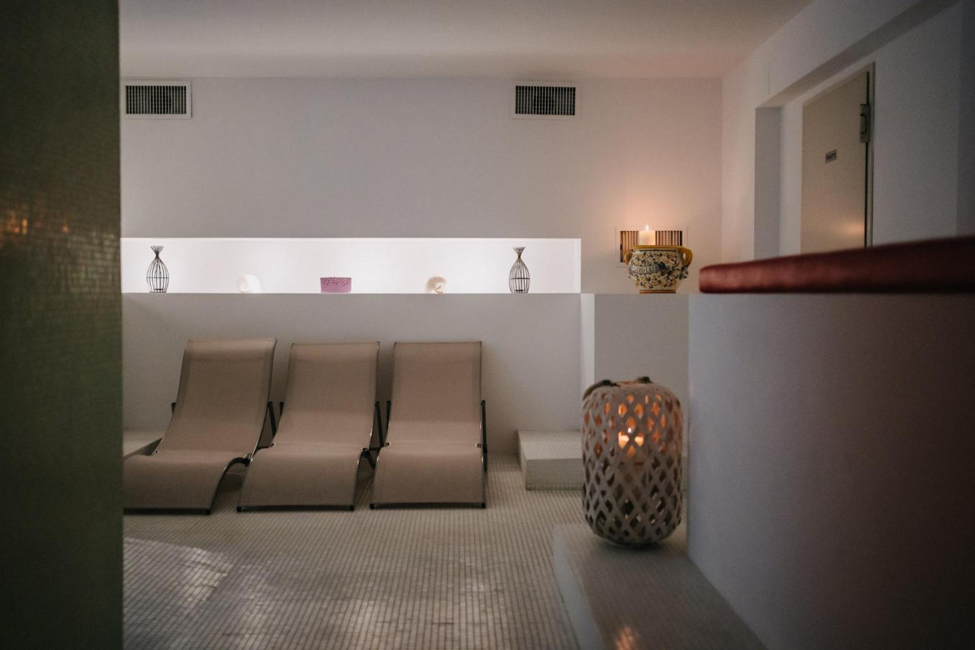 Hotel Lalla Beauty&Relax Cesenatico Esterno foto
