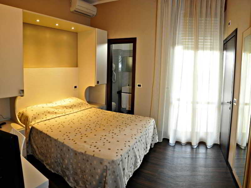 Hotel Lalla Beauty&Relax Cesenatico Esterno foto
